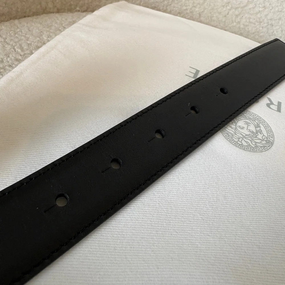 Versace Black Leather Belt Bag Silver Medusa 80 cm - Picture 4 of 4